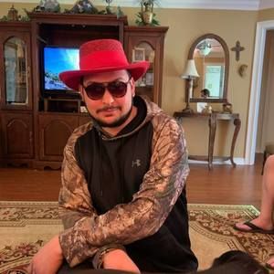 Meet your Posher, Dylan